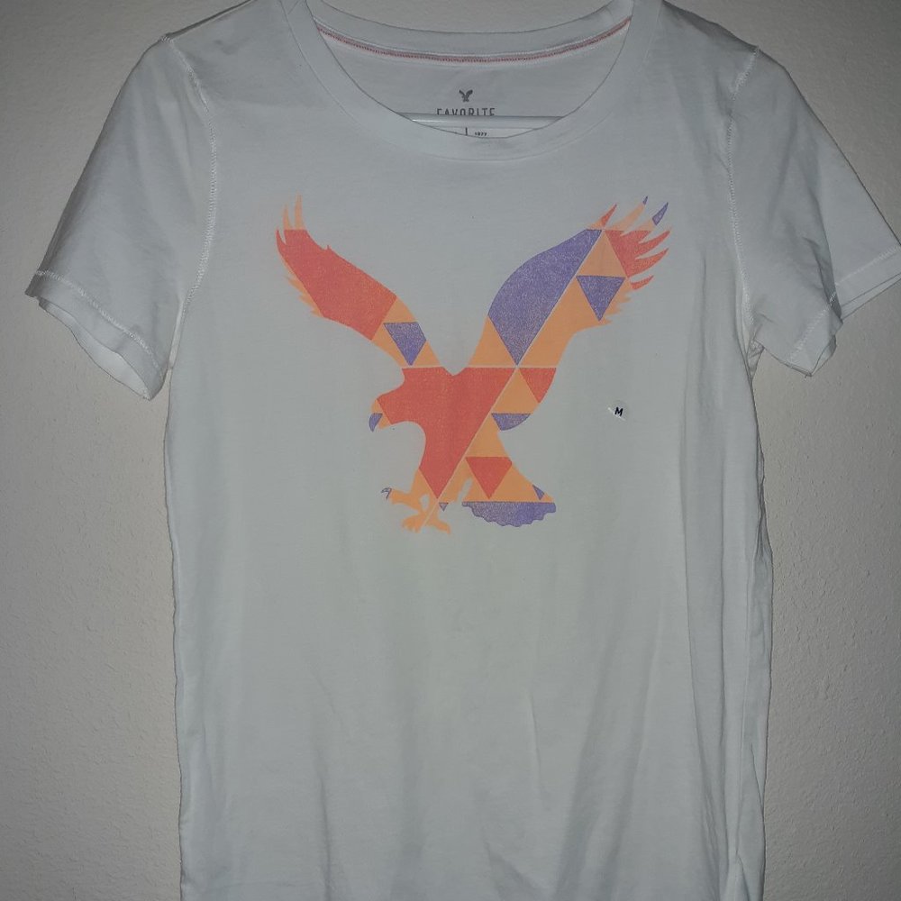 Woman's American Eagle T-Shirt M
